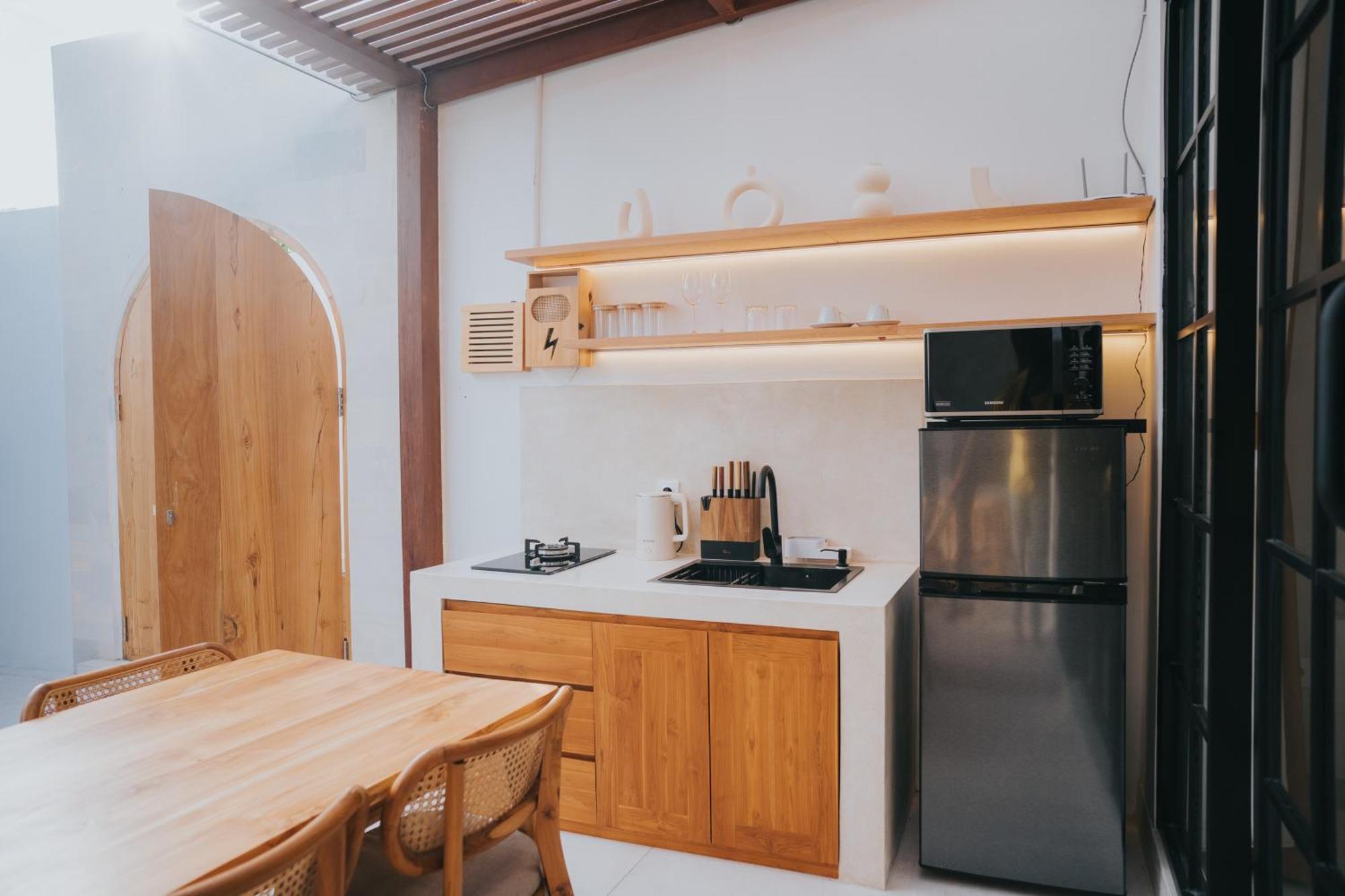 Brandon Villa Lovina With Private Pool Ngoại thất bức ảnh