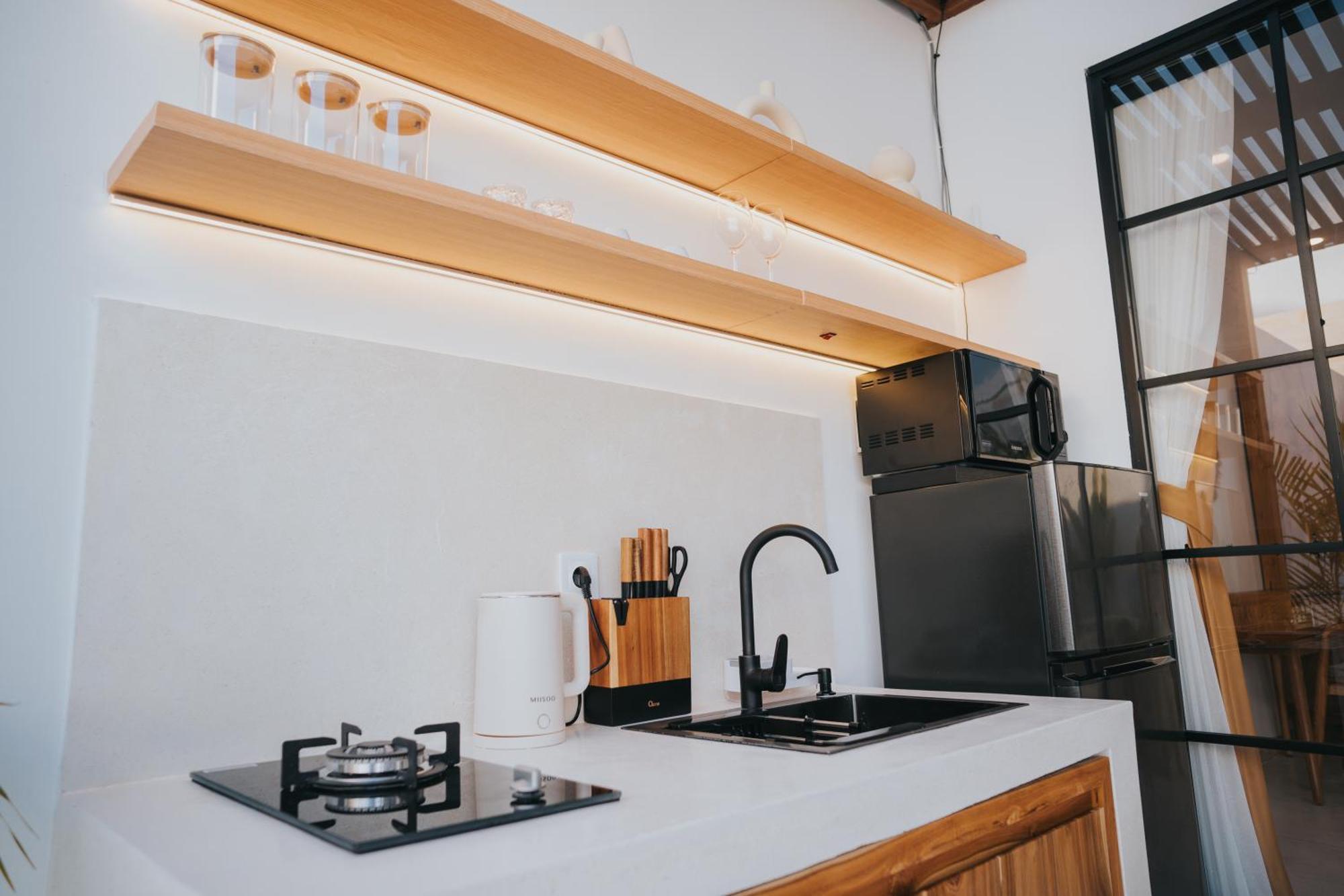 Brandon Villa Lovina With Private Pool Ngoại thất bức ảnh